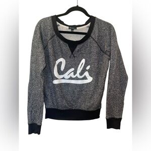 Chocolate U.S.A Women’s Cali Black White Sweatshirt Pullover Size: Small